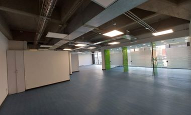 Espectacular Oficina moderna en renta barrio antiguo country