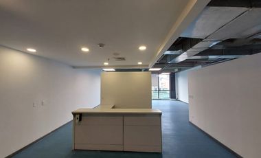 Espectacular Oficina moderna en renta barrio antiguo country