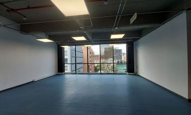 Espectacular Oficina moderna en renta barrio antiguo country