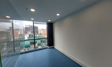 Espectacular Oficina moderna en renta barrio antiguo country