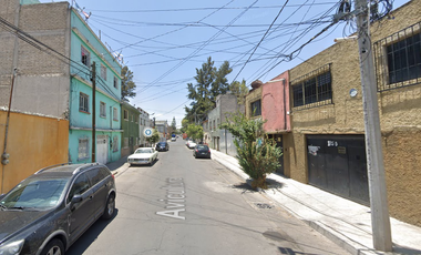 ¡¡HERMOSA CASA EN UNA DE LAS MEJORES ZONAS DE VENUSTIANO CARRANZA, MOCTEZUMA!!