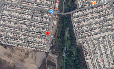 Excelente casa en Remante Bancario ¡¡¡Imagine duplicar su inversión a corto plazo!!!