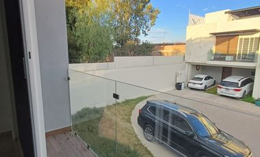 SE RENTA CASA EN  RESIDENCIAL VIVANTA  AL NORTE