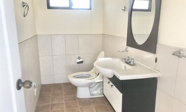 casa en urbanizacion privada de venta en manta B/L