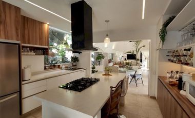 Casa estilo mediterráneo en Un solo Nivel En Burgos Bugambilias,  Temixco Morelos.