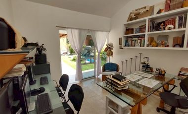 Casa estilo mediterráneo en Un solo Nivel En Burgos Bugambilias,  Temixco Morelos.