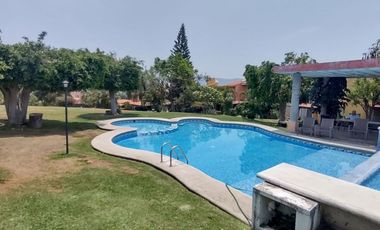 Casa estilo mediterráneo en Un solo Nivel En Burgos Bugambilias,  Temixco Morelos.