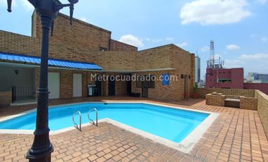 SE ARRIENDA APARTAMENTO