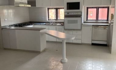 SE ARRIENDA APARTAMENTO