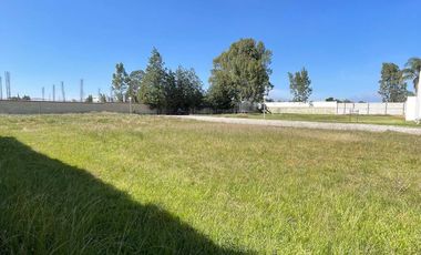 Lote en venta en entrada lateral a Lomas de Angelópolis Uraydah Puebla