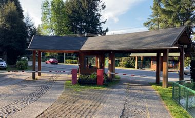 Descubre esta propiedad en Saltos del Molco con acceso al lago Villarrica