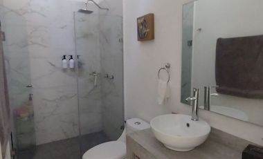 Casa en Condominio amueblada y con alberca, En Jiutepec Morelos.