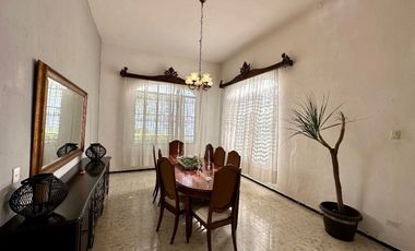 Casa colonial amueblada en venta en el centro de Mérida.
