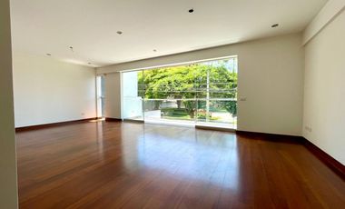 LINDO FLAT FRENTE A PARQUE-3 DORMITORIOS-TERRACITA-2 COCHERAS-TAMBO DE MONTERRICO-SURCO