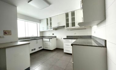 LINDO FLAT FRENTE A PARQUE-3 DORMITORIOS-TERRACITA-2 COCHERAS-TAMBO DE MONTERRICO-SURCO