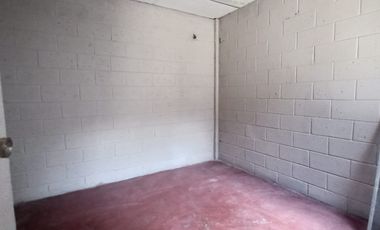 VENTA DE CASA DE 2 PISOS EN CIUDADELA SOPEÑA  AL PIE DE AV. 25 DE JULIO
