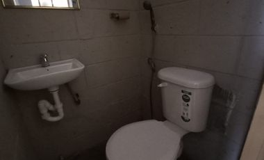 VENTA DE CASA DE 2 PISOS EN CIUDADELA SOPEÑA  AL PIE DE AV. 25 DE JULIO