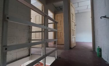 VENTA DE CASA DE 2 PISOS EN CIUDADELA SOPEÑA  AL PIE DE AV. 25 DE JULIO