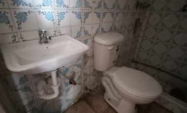 VENTA DE CASA DE 2 PISOS EN CIUDADELA SOPEÑA  AL PIE DE AV. 25 DE JULIO