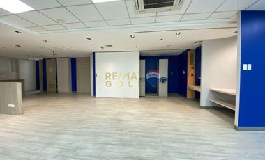 For Rent: Fully Fitted Office Space in BDO Equitable Tower Makati
