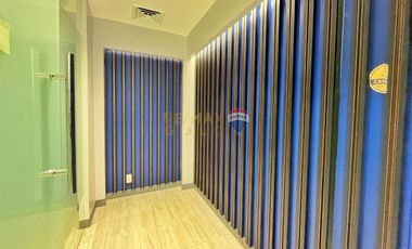 For Rent: Fully Fitted Office Space in BDO Equitable Tower Makati