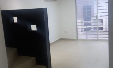 Se Vende Casa en Misión Anáhuac Escobedo con Terraza