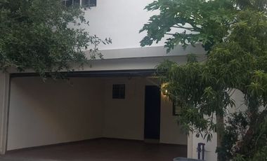 Se Vende Casa en Misión Anáhuac Escobedo con Terraza
