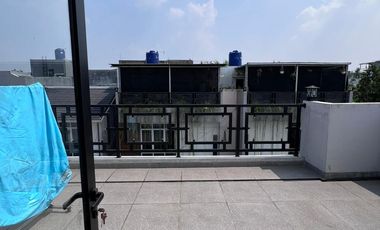 Rumah Siap Huni Fasilitas Kolam Renang & Gym Jl Raya Cirendeu 1 Milyar an