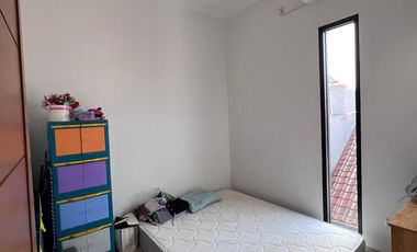 Rumah Siap Huni Fasilitas Kolam Renang & Gym Jl Raya Cirendeu 1 Milyar an