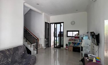 Rumah Siap Huni Fasilitas Kolam Renang & Gym Jl Raya Cirendeu 1 Milyar an