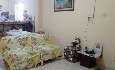 En venta casa rentera en urb.Acapulco, via data Posorja en Playas. (TH)