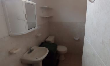 En venta casa rentera en urb.Acapulco, via data Posorja en Playas. (TH)