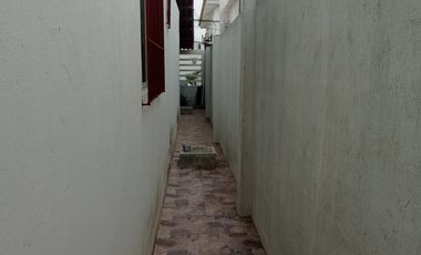 En venta casa rentera en urb.Acapulco, via data Posorja en Playas. (TH)