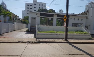 VENDO O ARRIENDO CASA COMERCIAL  EN LA 4 AVENIDA DE MANGA - 425MTS2  CONSTRUCCION 885 MTS2 LOTE