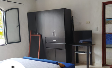 CASA EN HOLGUIN/LA VICTORIA