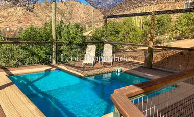 Leon Propiedades vende o arrienda con compromiso de compra, parcela con casa en sector el Pangal, Curacaví.