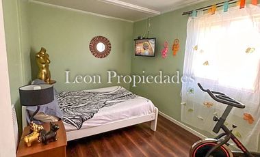 Leon Propiedades vende o arrienda con compromiso de compra, parcela con casa en sector el Pangal, Curacaví.