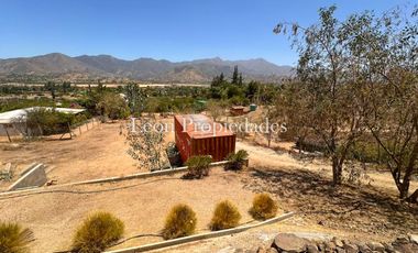 Leon Propiedades vende o arrienda con compromiso de compra, parcela con casa en sector el Pangal, Curacaví.