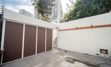 SE VENDE CASA EN COND. TERRAZAS DEL MAR.