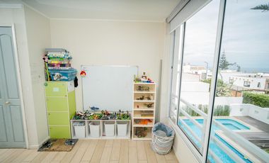 SE VENDE CASA EN COND. TERRAZAS DEL MAR.