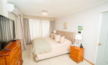 SE VENDE CASA EN COND. TERRAZAS DEL MAR.
