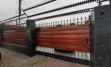 Amplia Casa En Av Américo Vespucio Pudahuel