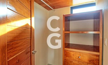 Casa en Venta en Cancun en Residencial Lagos del Sol con Alberca