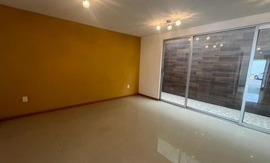 VENTA DE HERMOSA CASA CERCA DEL PERIFERICO EN FRACCIONAMIENTO