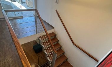 VENDO TRIPLEX 342M2 + 2 ESTACIONAMIENTOS EN URB. VALLE HERMOSO /SANTIAGO DE SURCO