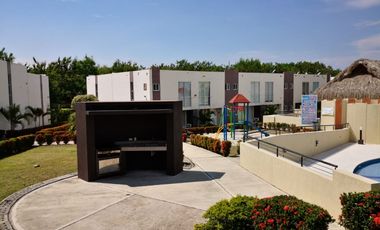 Casa en Arriendo permanente en Ricaurte - Cundinamarca