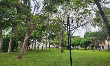 LINDO DPTO. CON ACCESO Y VISTA  A PARQUE