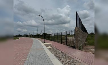 Lote Habitacional Premium en venta 269 M2 - MADERAS CORREGIDORA.