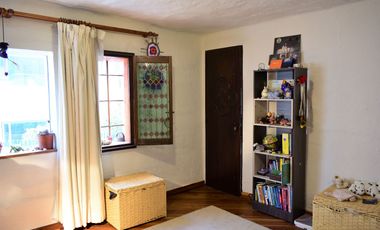 CASA EN VENTA SECTOR EL BATAN URBANIZACIÓN JARDINES DEL BATÁN