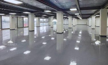 For Rent: Warm Shell Office Space in Chino Roces Ave, Makati City